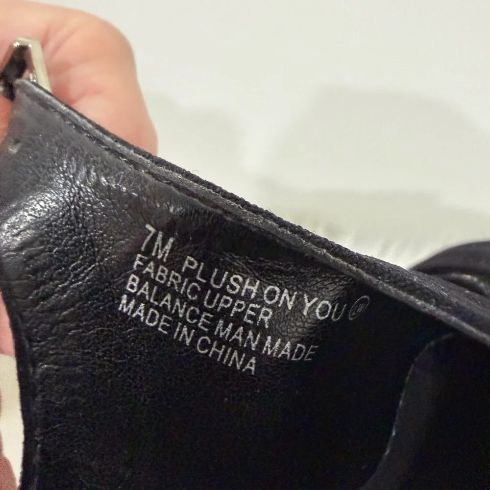 AEROSOLES see measurements
